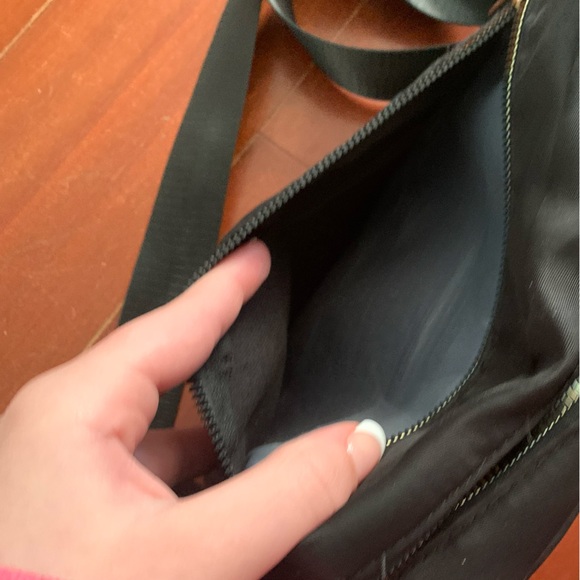 Gently used Crossbody purse with gold tone hardware - Picture 4 of 11